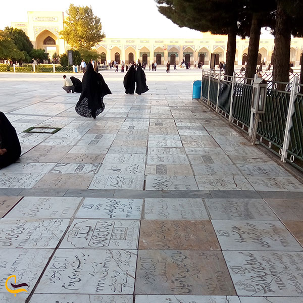 عکس قبرهای آرامگاه خواجه ربیع در مشهد