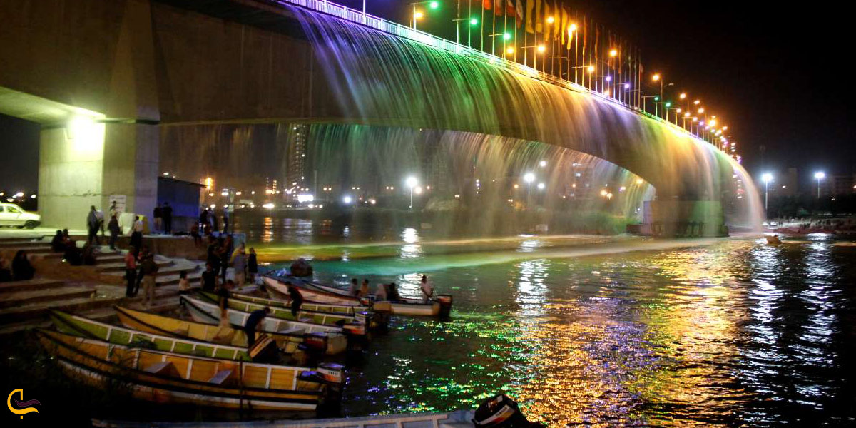 تصویری از آبشار مصنوعی اهواز