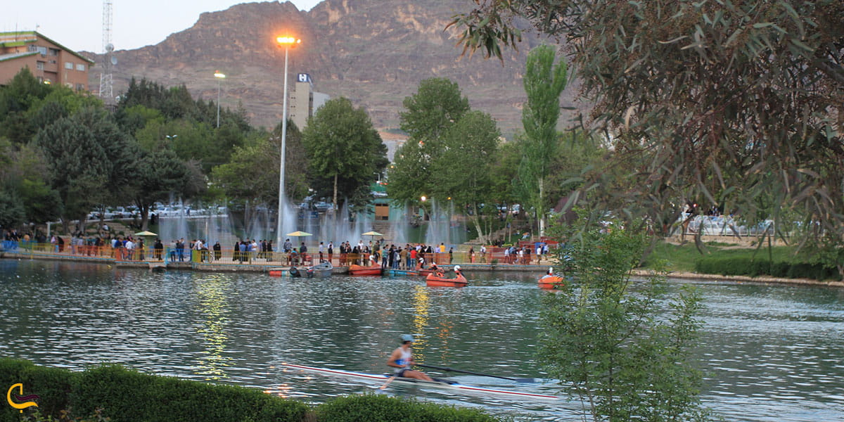 عکس بازدید دریاچه کیو