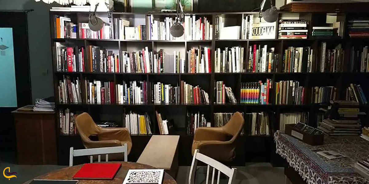 عکس کتابفروشی های اطراف میدان جمهوری ایروان