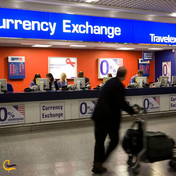 عکس تبدیل ارز در فرودگاه استانبول