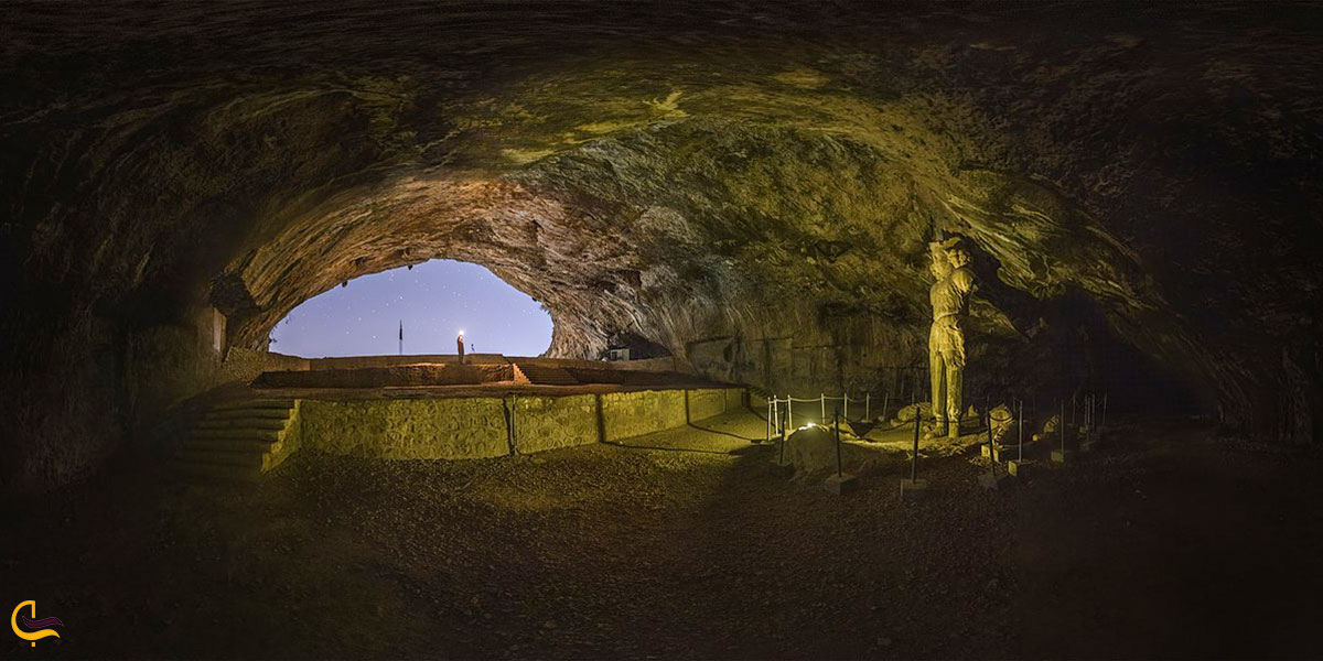عکس درون غار شاپور