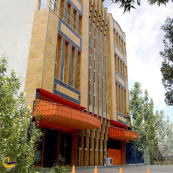 عکس هتل طاووس پارس آباد