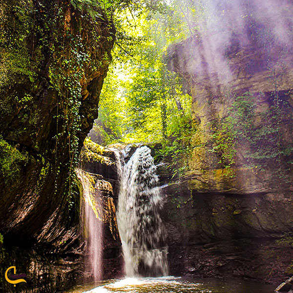 عکس عکاسی از آبشار زیبای ریشو تالش