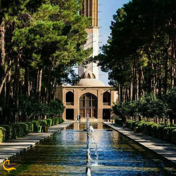تصویری از باغ دولت آباد یزد