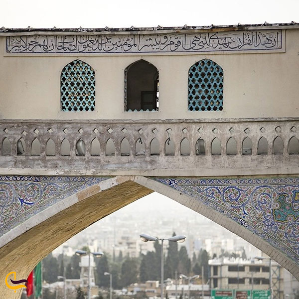 عکس معماری دروازه قرآن