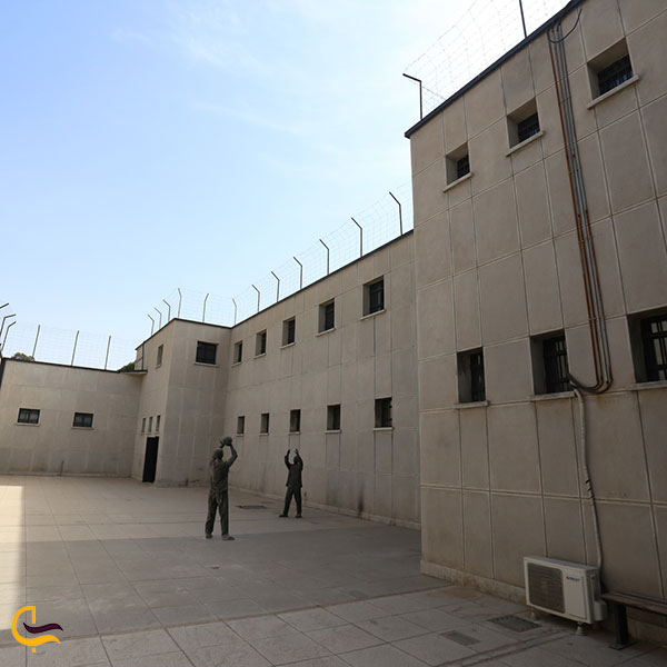 عکس تبدیل شدن خانه موزه قصر به زندان تهران