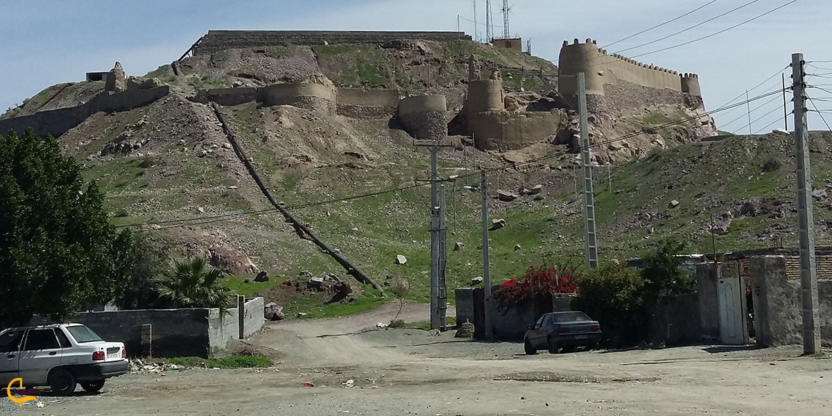 عکس قلعه ضرغام کهنوج در کرمان