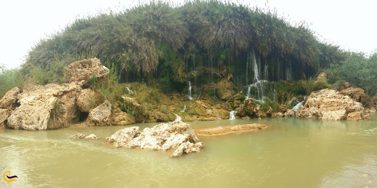 تصویری از آبشار فدامی داراب