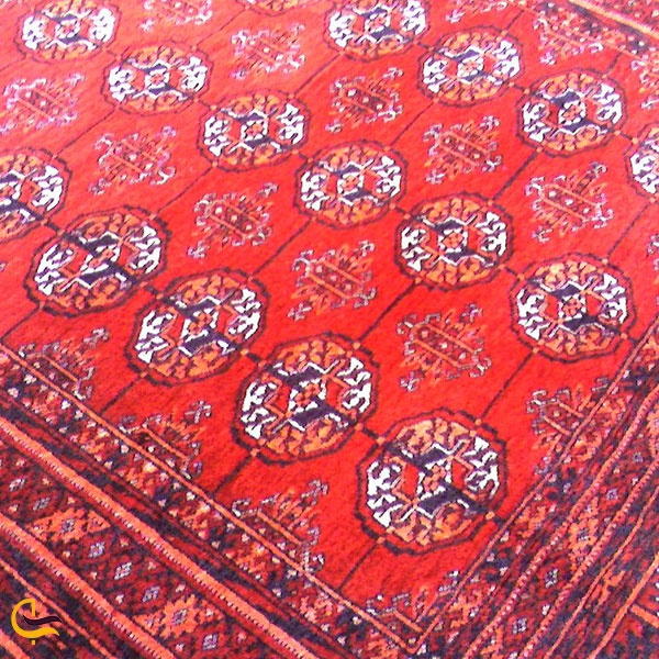 تصویری از تصویری از قالی ترکمنی سوغات بجنورد