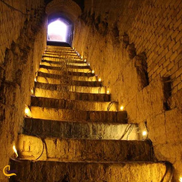 تصویری از طولانی‌ترین قنات جهان زیر مسجد جامع یزد