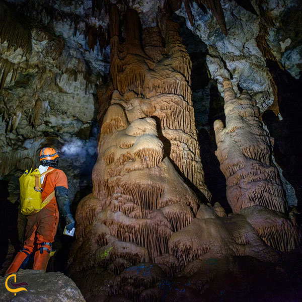 عکس غار کهک در قم