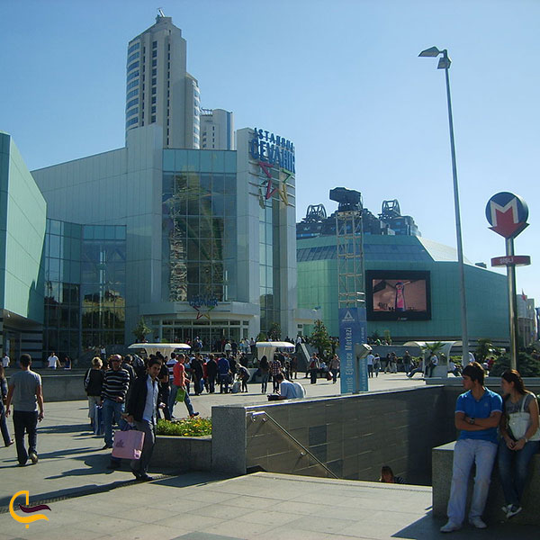 عکس ایستگاه خط مترو M7 در استانبول