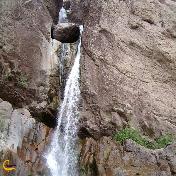 عکس ارگ و آبشار راین
