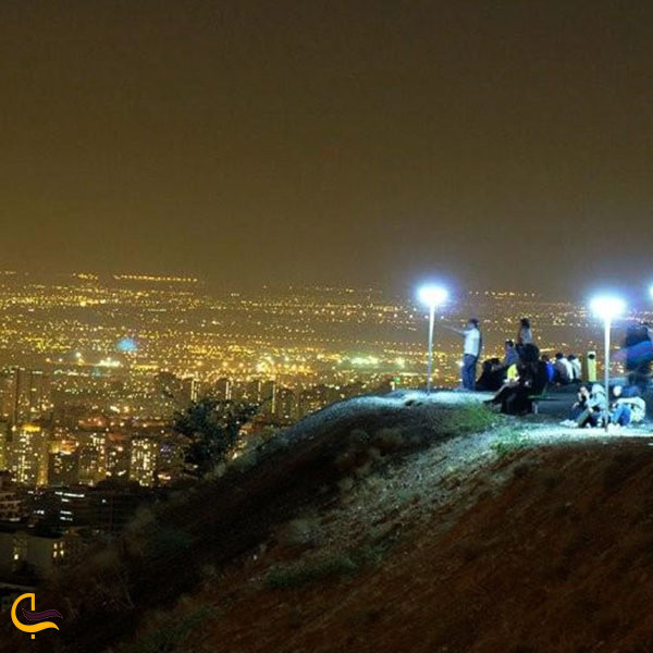 عکس بام تهران در شب