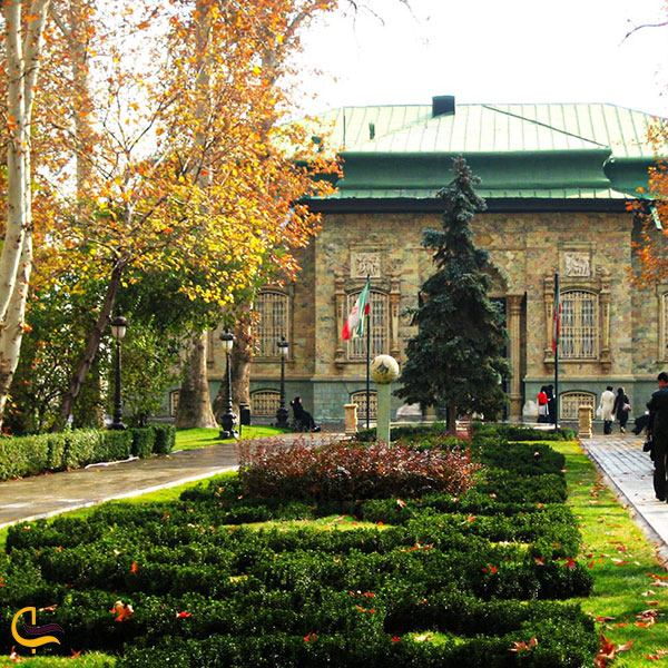 عکس کاخ سعد‌آباد  تهران در فصل زیبای پاییز