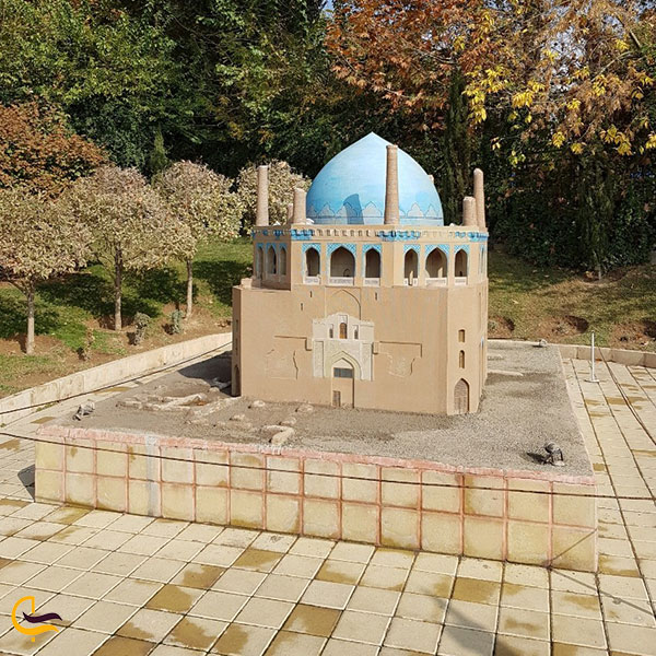 عکس باغ موزه مینیاتور تهران