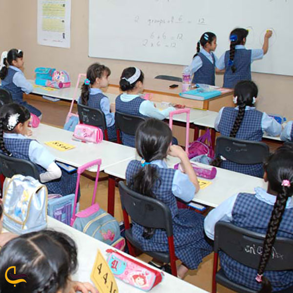 عکس تحصیل در دبی