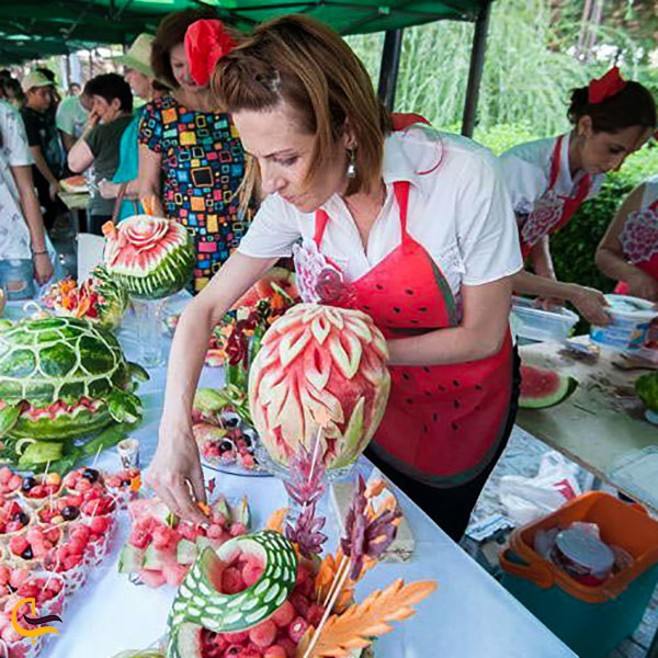 عکس جشنواره هندوانه در ارمنستان