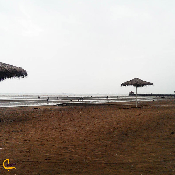 تصویری از پارک ساحلی غدیر