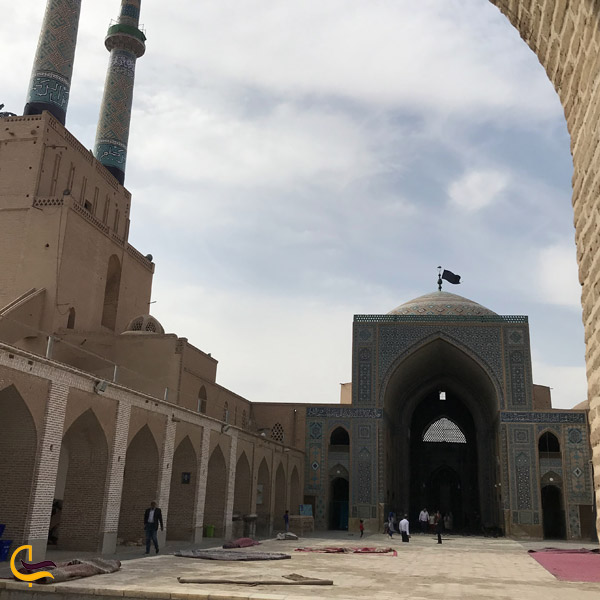 تصویری از معماری مسجد جامع یزد