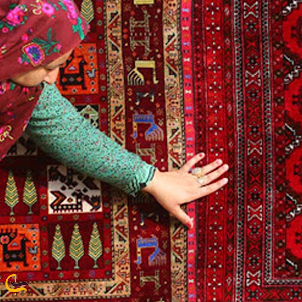 تصویری از قالیچه ترکمنی سوغات بجنورد