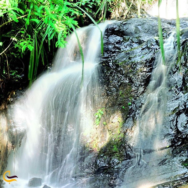 عکس آبشار دوریان پرانگین در لنکاوی