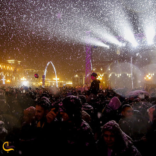 عکس برگزاری فستیوال‌های سال نو میلادی در ارمنستان در طول شب