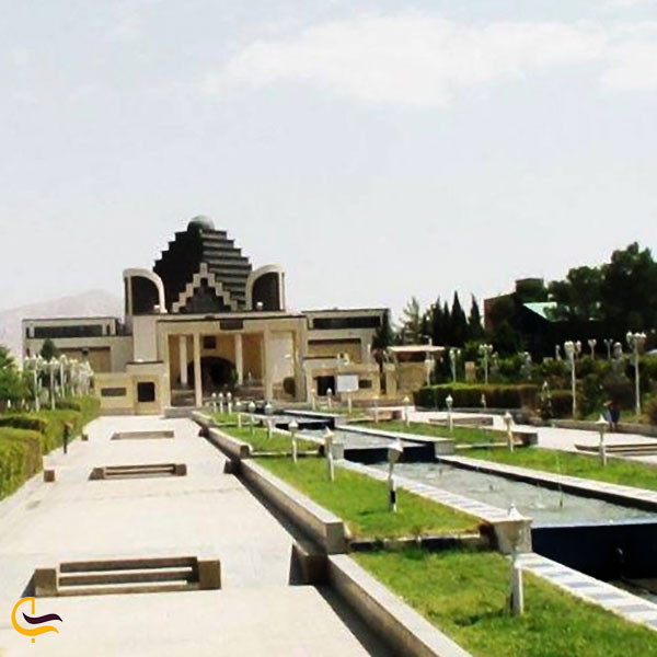 عکس موزه دفاع مقدس در کرمان