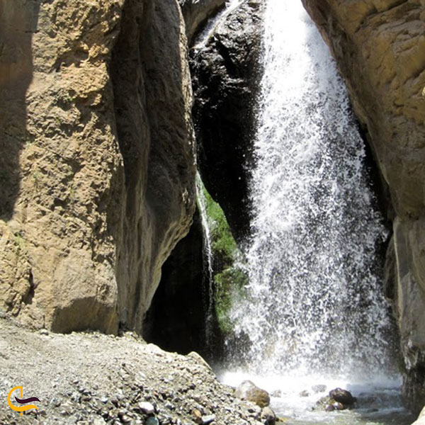 عکس آبشار سپهسالار در کرج