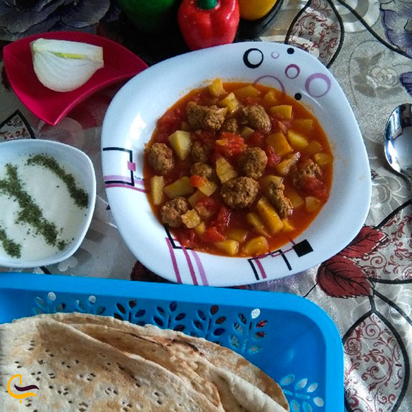 عکس غذای سنتی تاس کباب در اصفهان