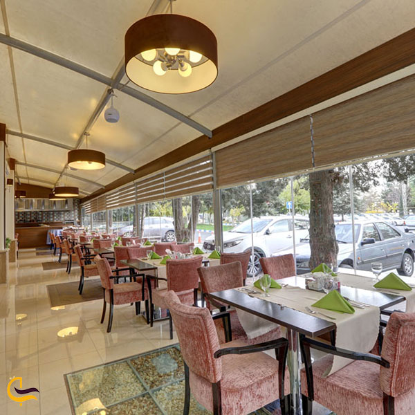 عکس رستوران پردیس هتل پارسیان اوین در تهران