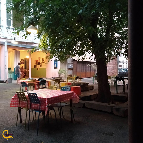 عکس رستوران اِزو در تفلیس
