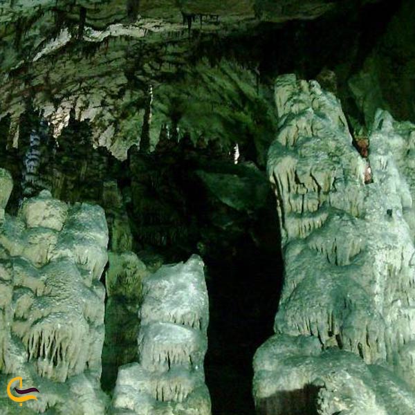 تصویری از غار دربند سنگسر سمنان