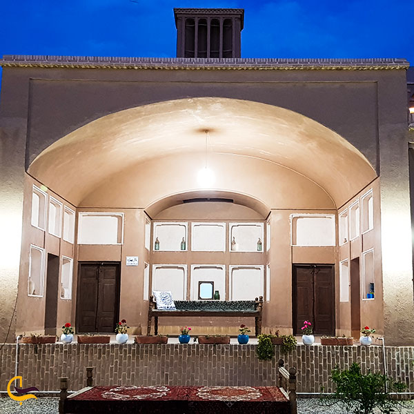 عکس خانه سیگاری از اقامتگاه های تاریخی در یزد