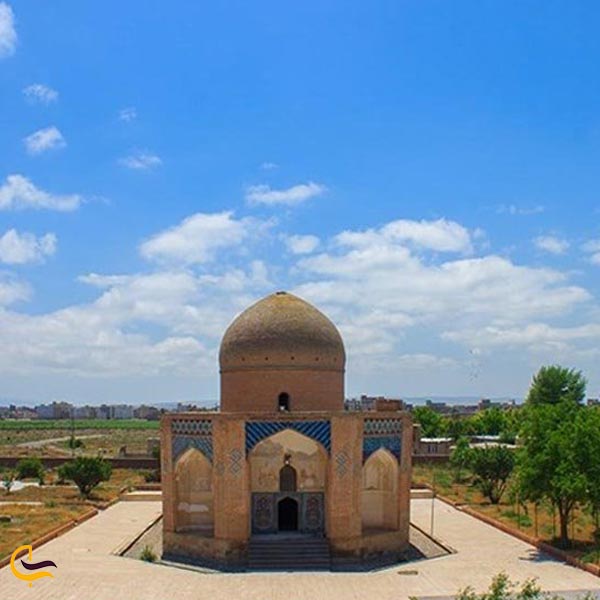 تصویری از مقبره شیخ امین الدین جبرائیل