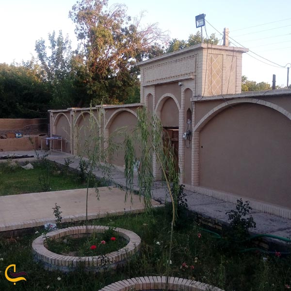 تصویری از باغ پهلوان پور مهریز یزد