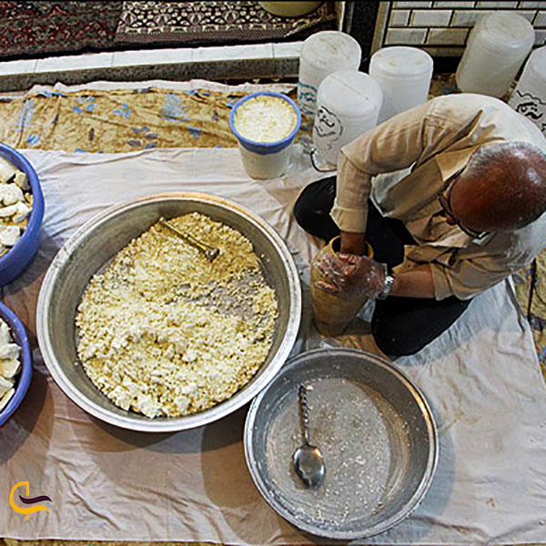 عکس پنیر کوزه‌ای سوغات قزوین