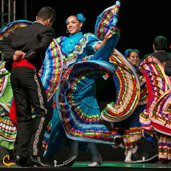فستیوال جهانی موسیقی و رقص های فولکلور در جشنواره های آنتالیا