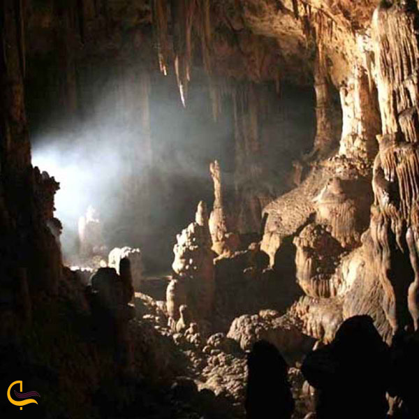 عکس غار کناتاریکه در ایلام