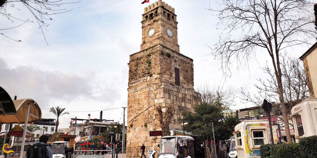 عکس برج ساعت آنتالیا