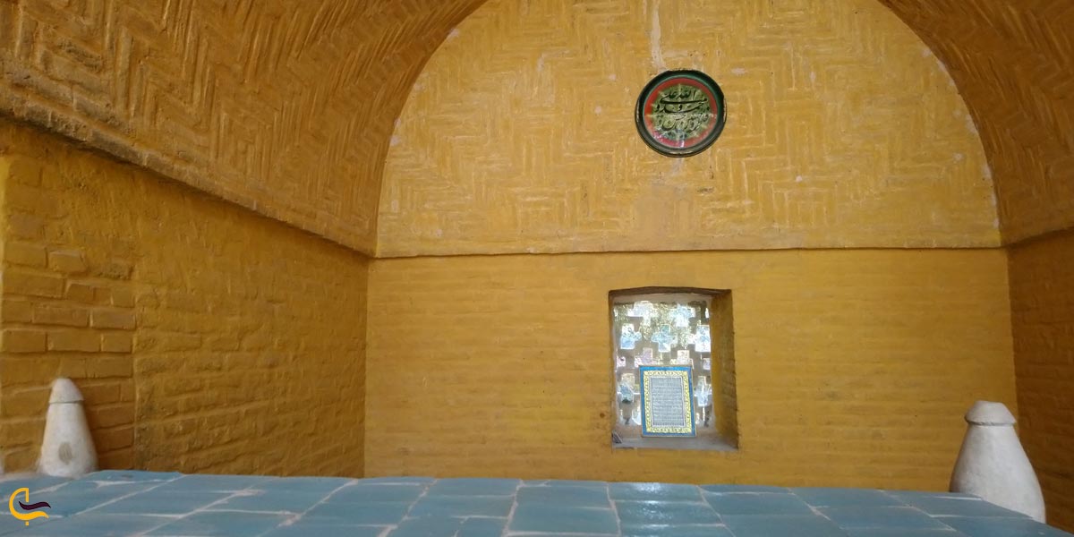 معماری منارجنبان اصفهان