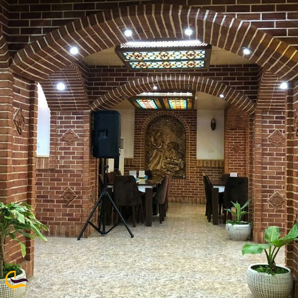 عکس رستوران باغ فردوس در ساری