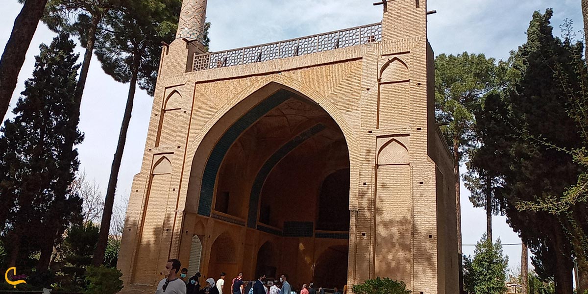 منارجنبان اصفهان