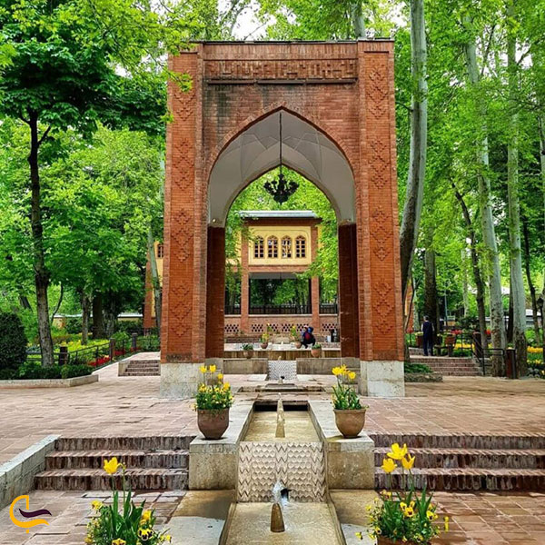 عکس طاق میانی باغ ایرانی تهران