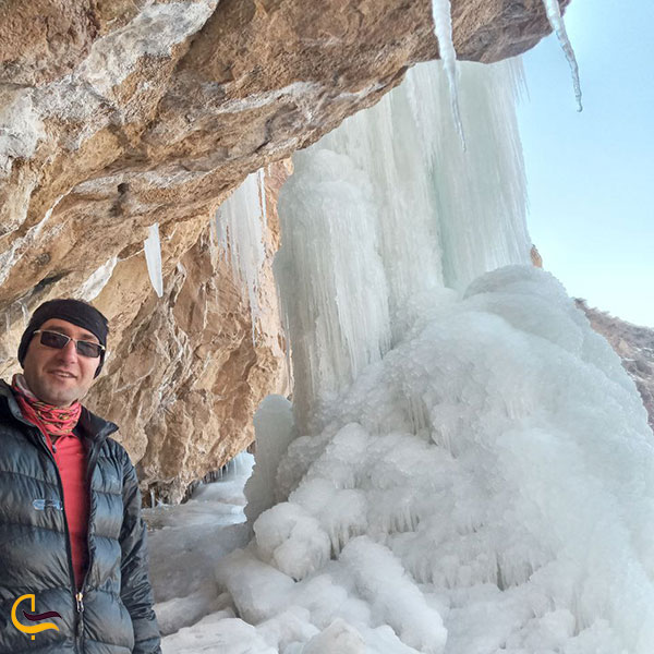 عکس فضای اطراف آبشار اسکندر تبریز