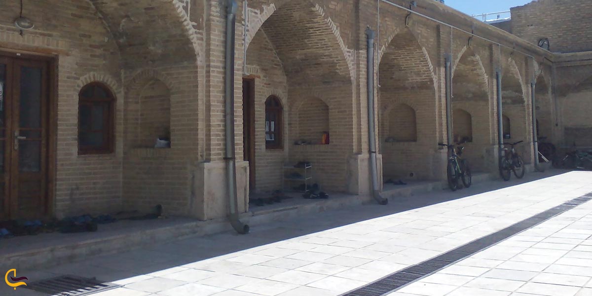 مسجد چهل‌ ستون زنجان