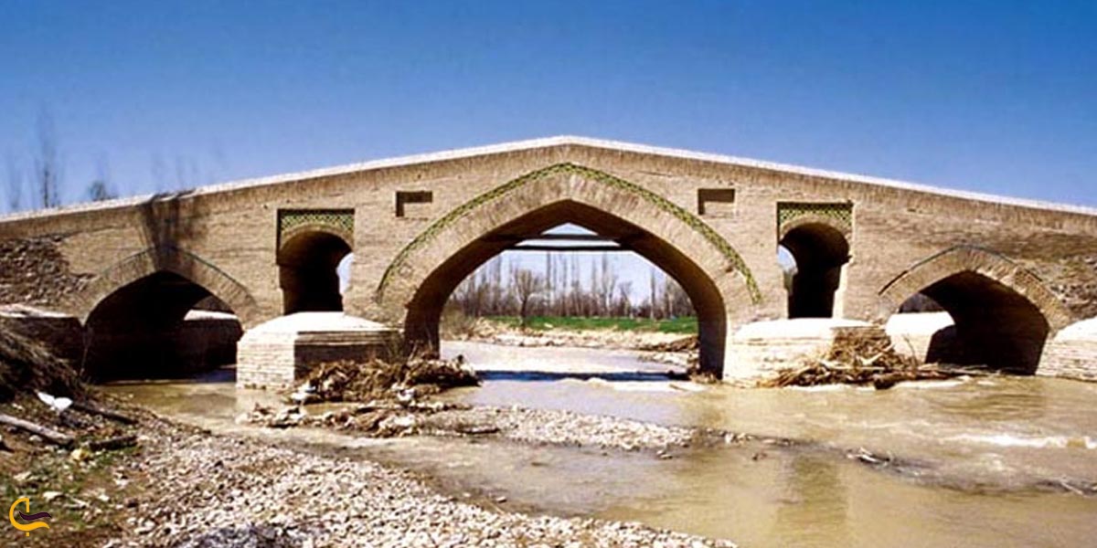 تصویری از پل سردار از جاهای دیدنی زنجان