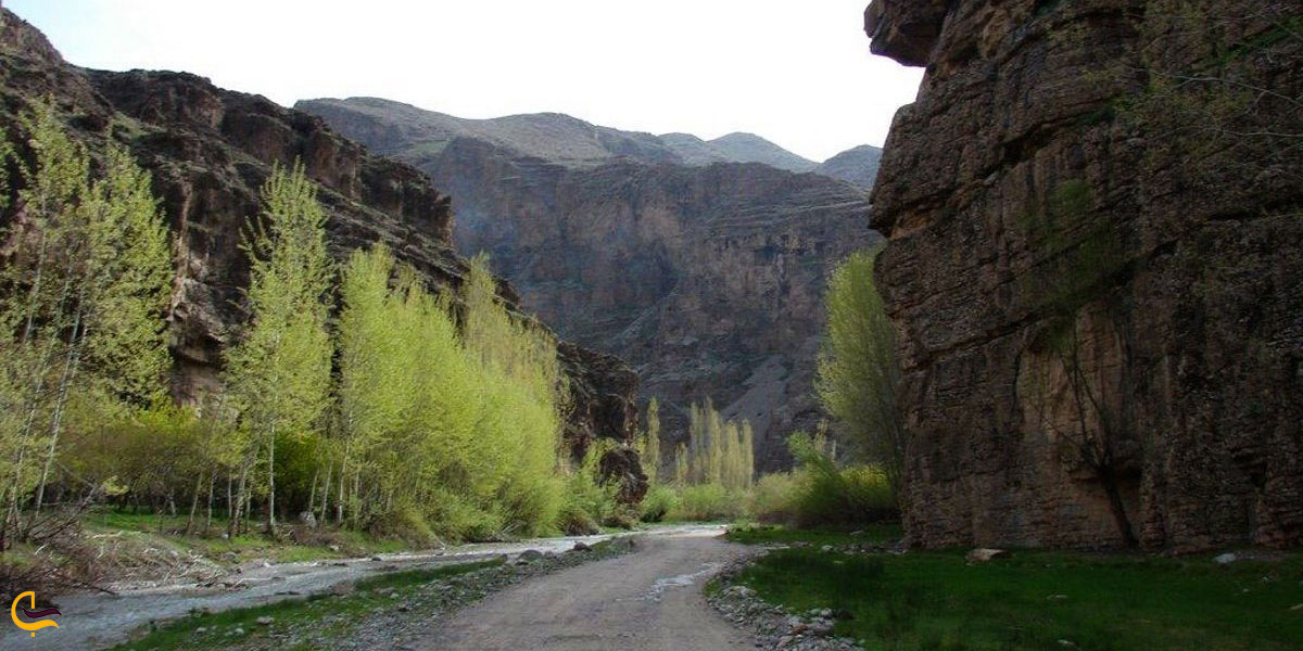 عکس دره آل کلات مشهد از جاهای دیدنی کلات