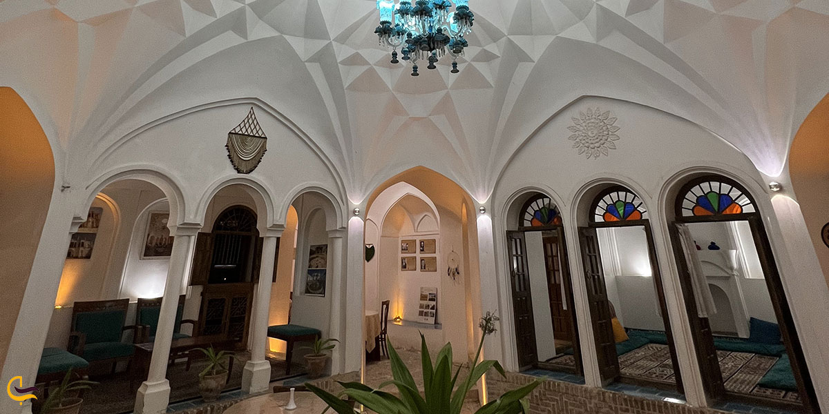 عکس معماری و بخش‌های مختلف باغ فتح آباد